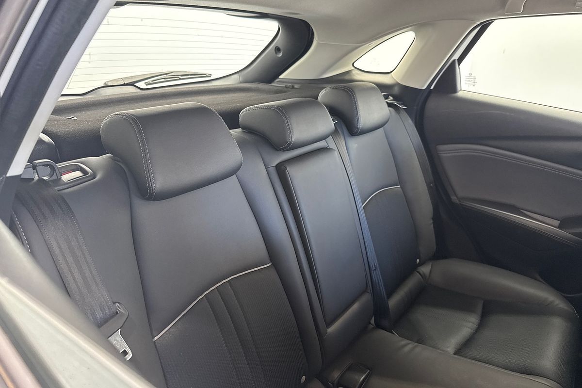 2023 Mazda CX-3 sTouring DK