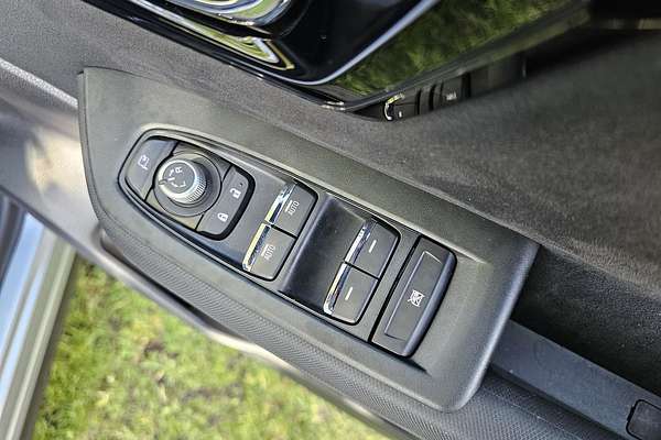 2025 Subaru Forester Touring S6