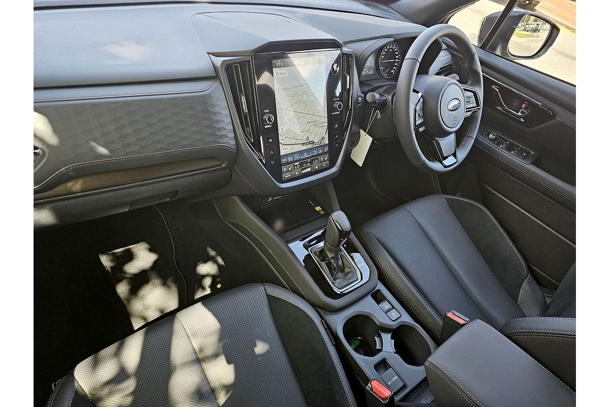 2025 Subaru Forester Touring S6