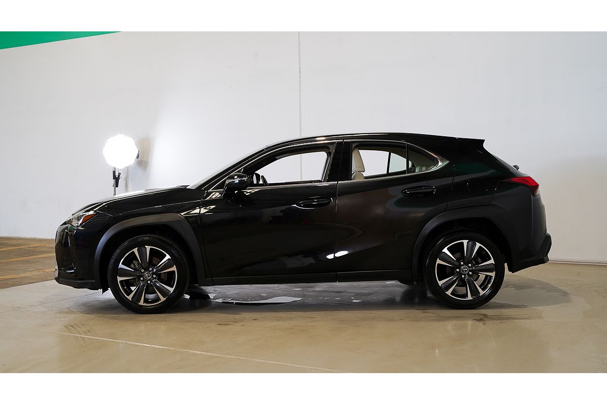 2022 Lexus UX UX200 Luxury MZAA10R
