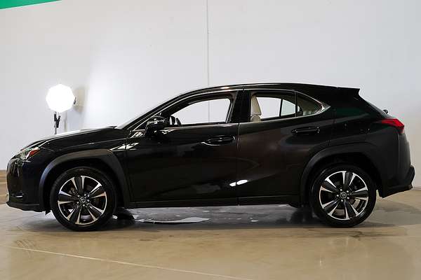 2022 Lexus UX UX200 Luxury MZAA10R