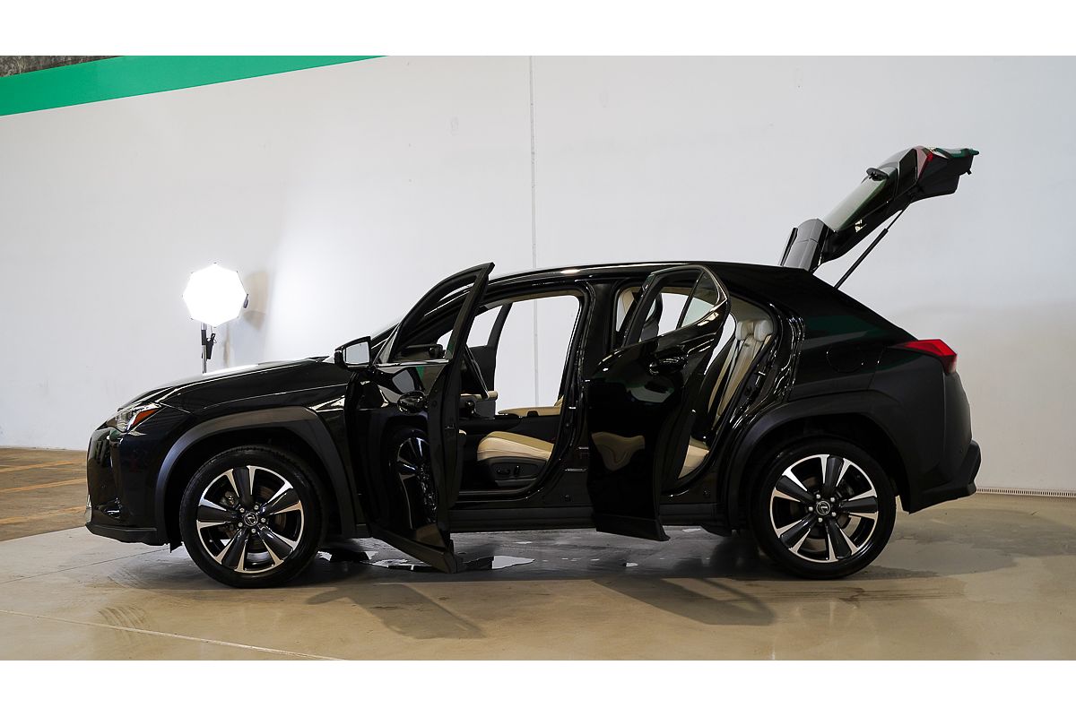 2022 Lexus UX UX200 Luxury MZAA10R