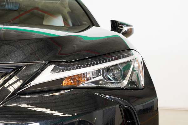 2022 Lexus UX UX200 Luxury MZAA10R