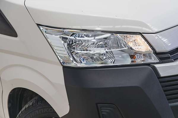 2022 Toyota Hiace Commuter GDH322R ELWB High Roof