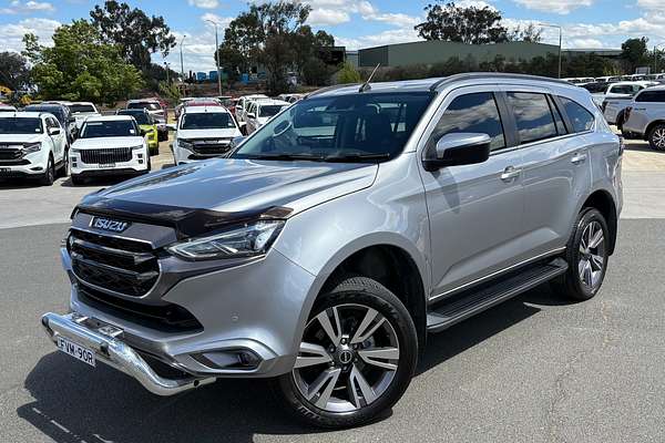 2024 Isuzu MU-X LS-T