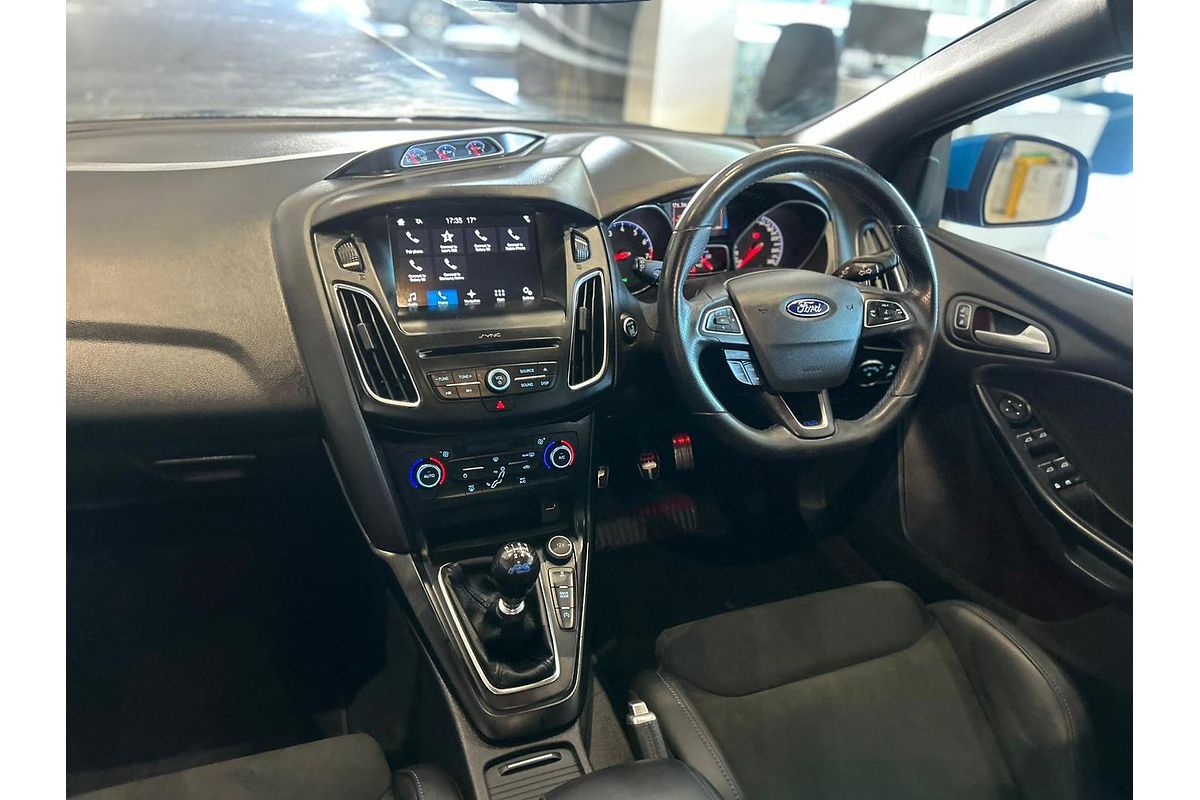 2017 Ford Focus RS LZ