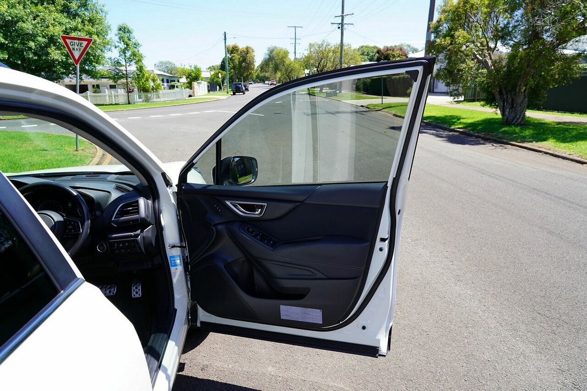 2020 Subaru Forester 2.5i-S S5
