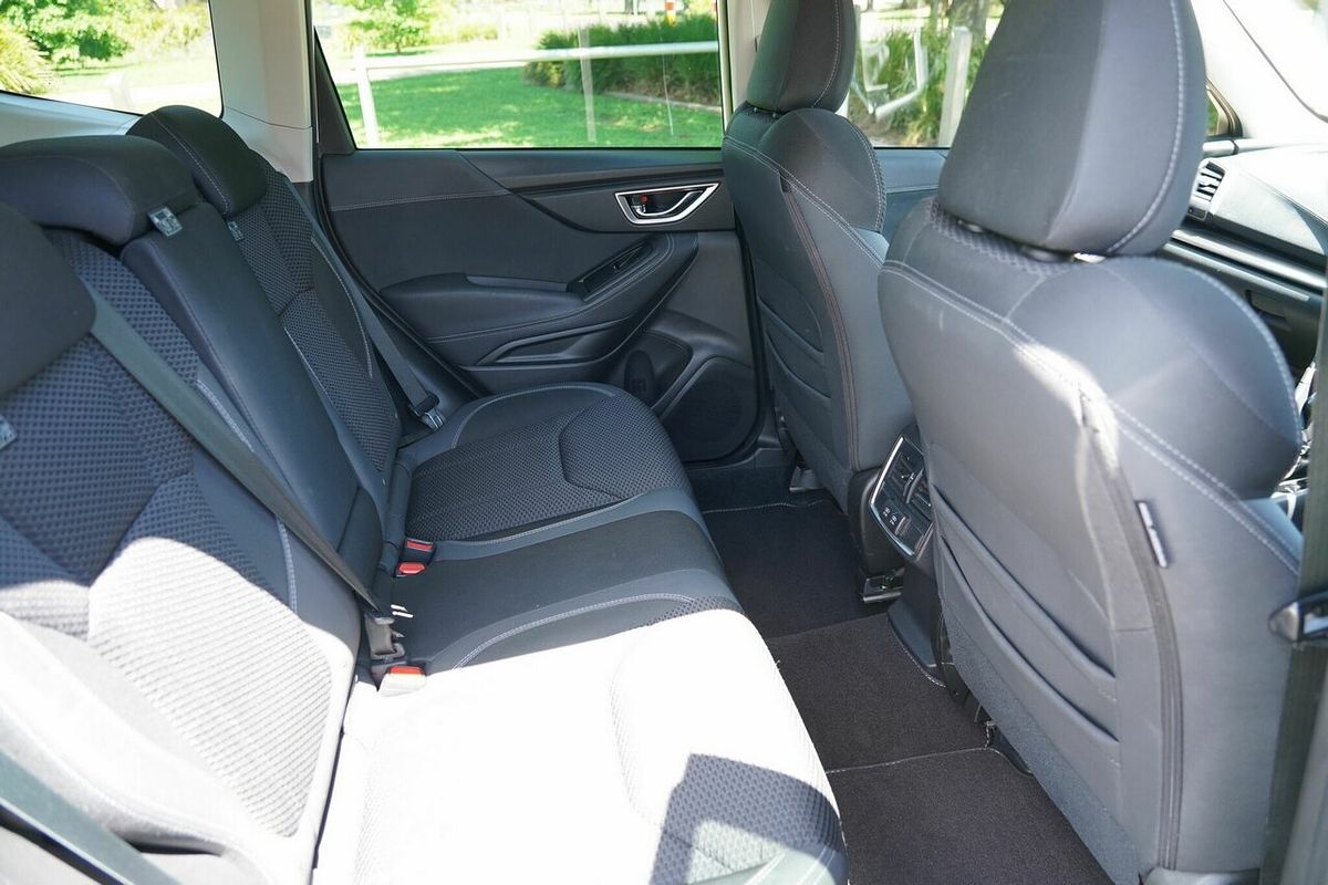 2020 Subaru Forester 2.5i-S S5