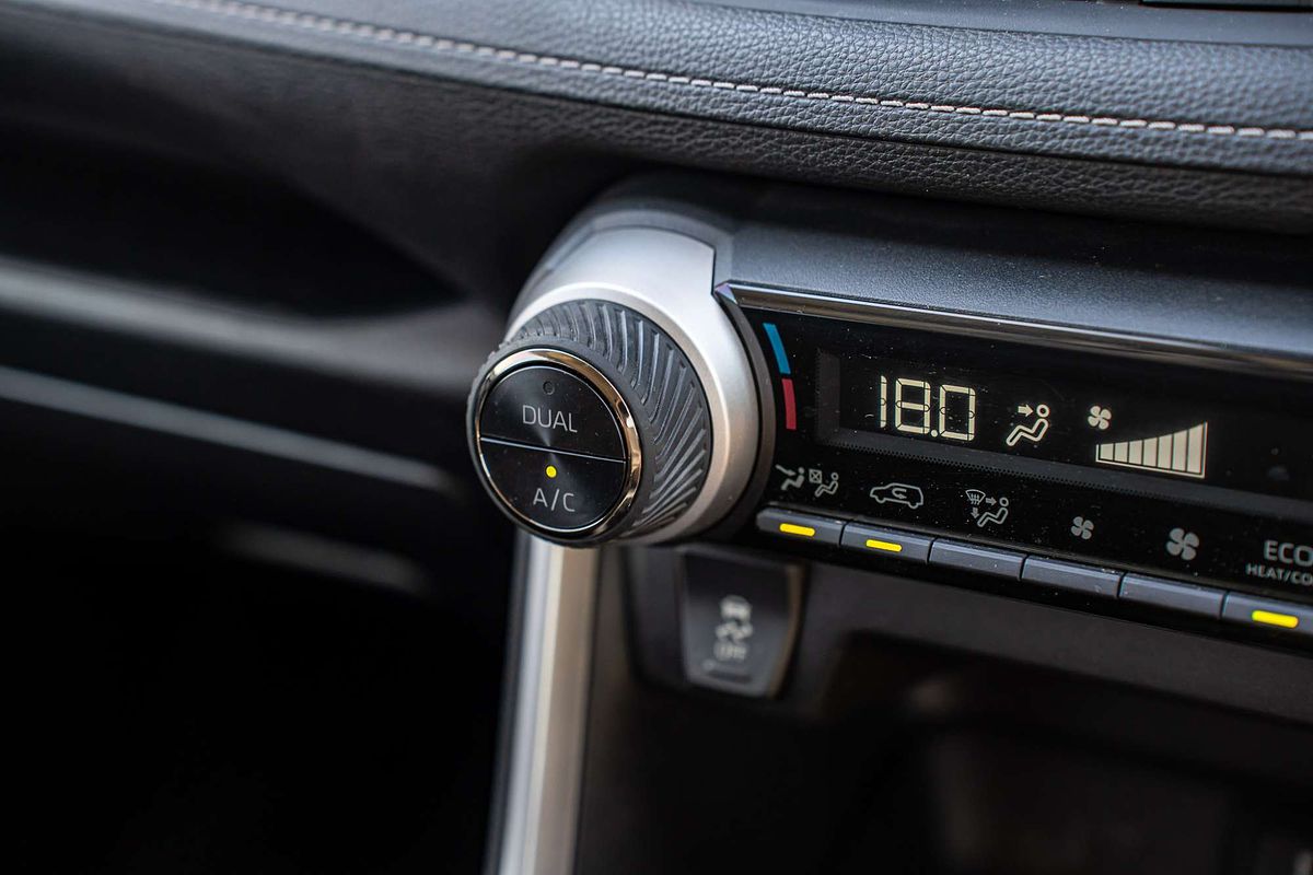 2022 Toyota RAV4 GXL AXAH52R