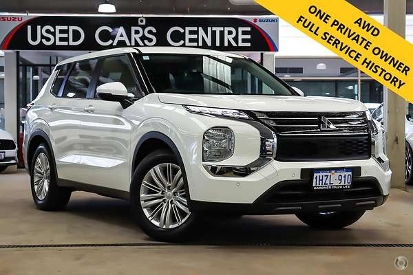 2023 Mitsubishi Outlander ES ZM