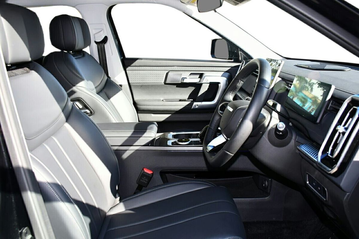 2025 Jaecoo J7 Track