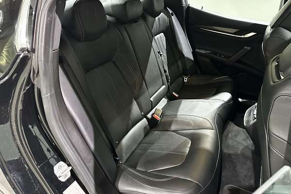 2018 Maserati Ghibli GranSport M157