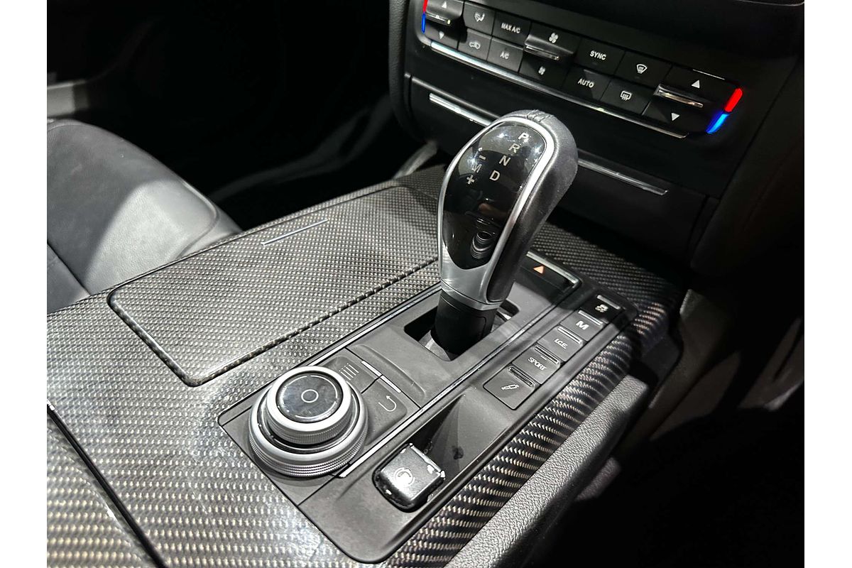 2018 Maserati Ghibli GranSport M157