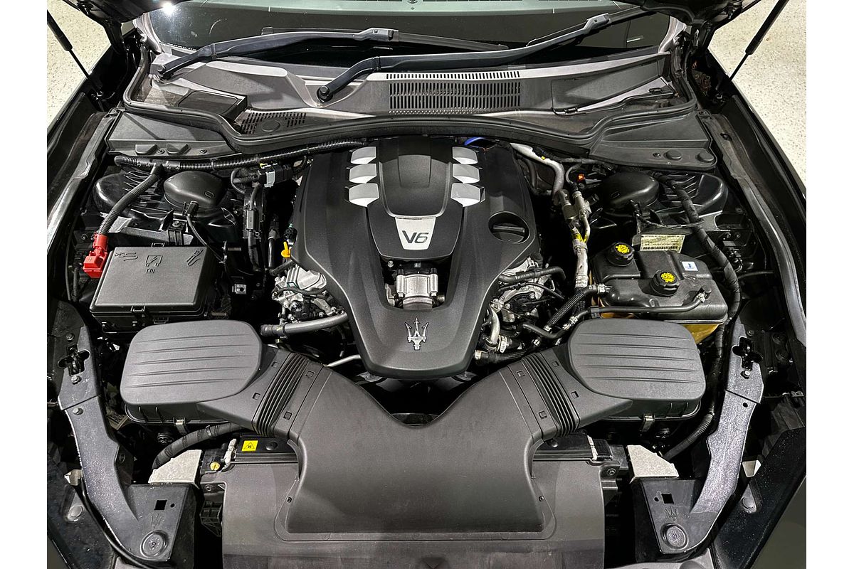 2018 Maserati Ghibli GranSport M157