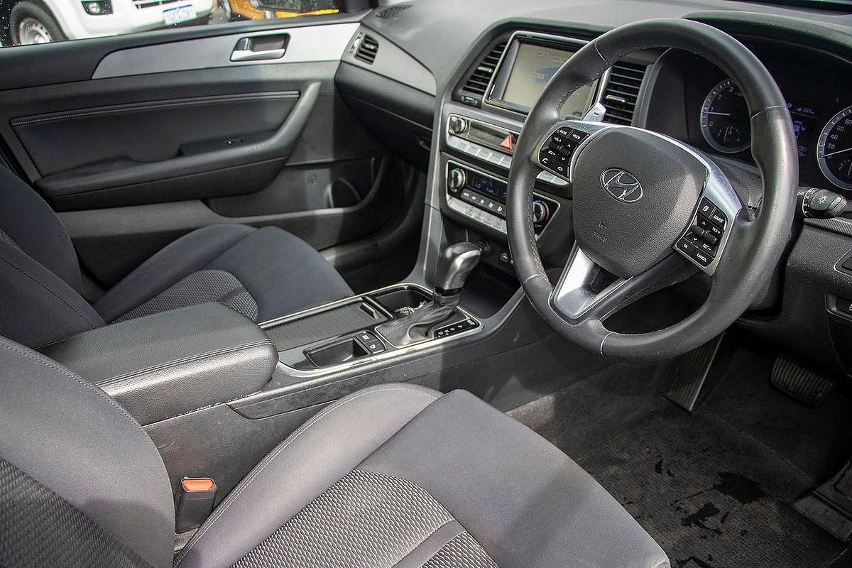 2019 Hyundai Sonata Premium LF4