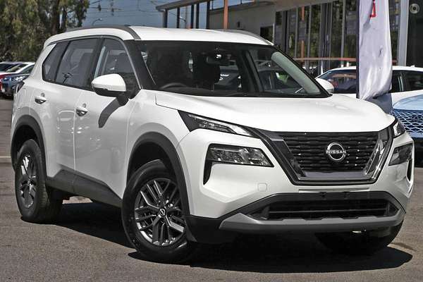 2025 Nissan X-TRAIL ST T33