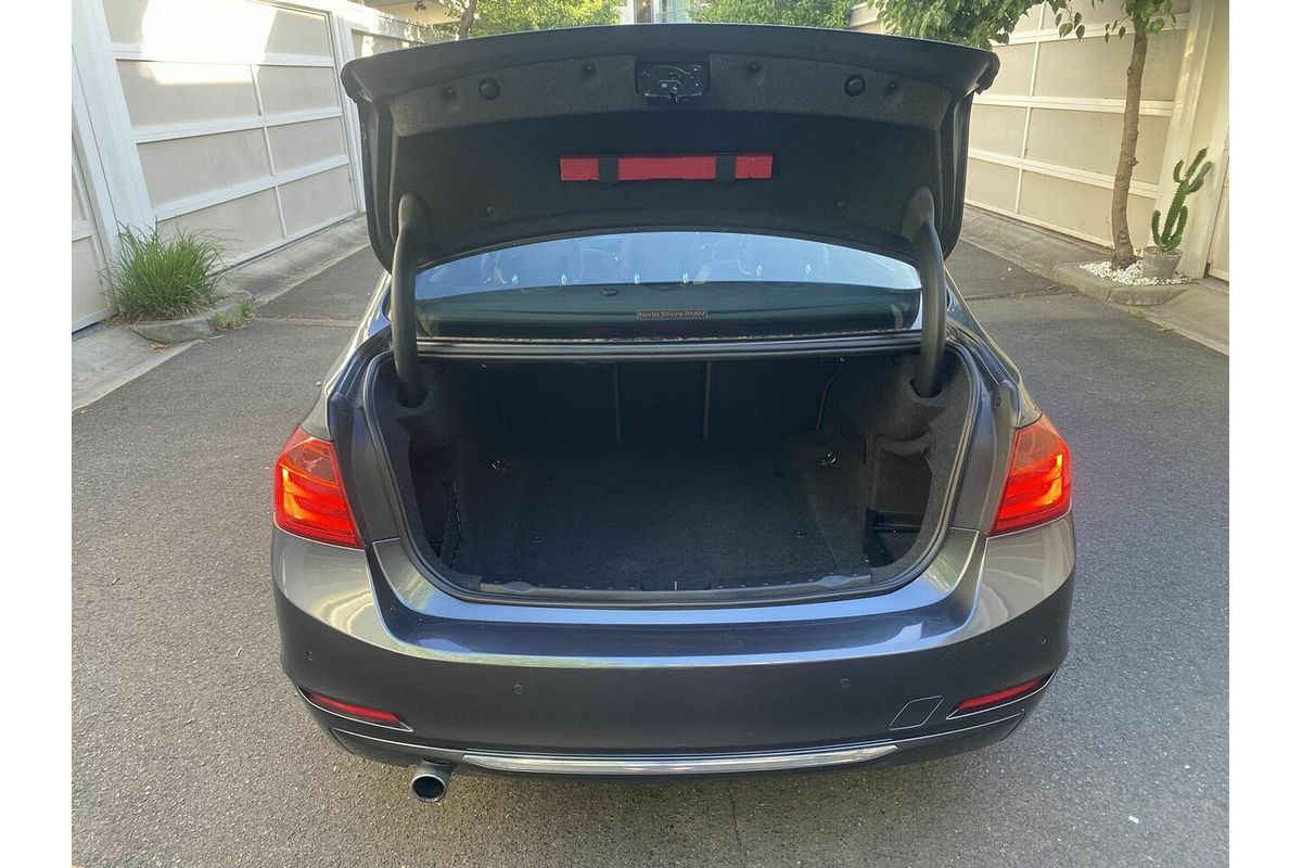 2013 BMW 3 Series 320d F30