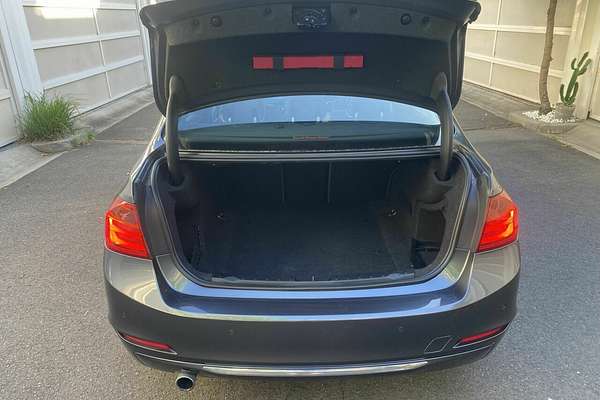 2013 BMW 3 Series 320d F30