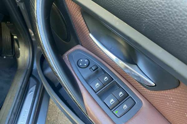 2013 BMW 3 Series 320d F30