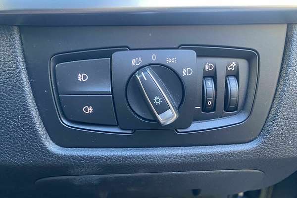 2013 BMW 3 Series 320d F30