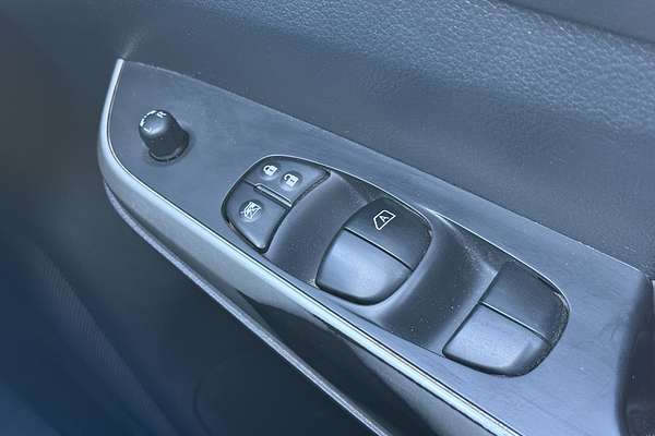 2019 Nissan Navara ST D23 Series 3 4X4