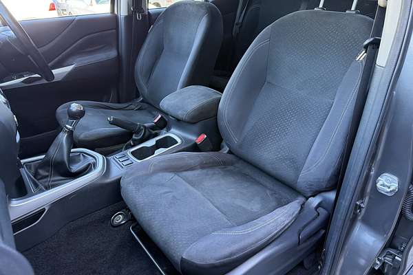2019 Nissan Navara ST D23 Series 3 4X4
