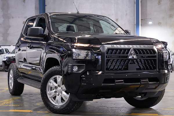 2025 Mitsubishi Triton GLX+ MV 4X4