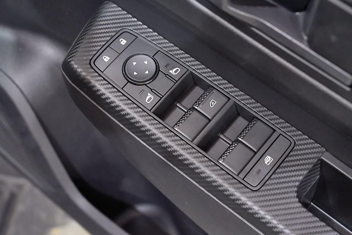 2025 Mitsubishi Triton GLX+ MV 4X4