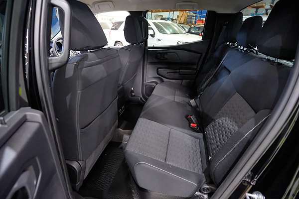 2025 Mitsubishi Triton GLX+ MV 4X4