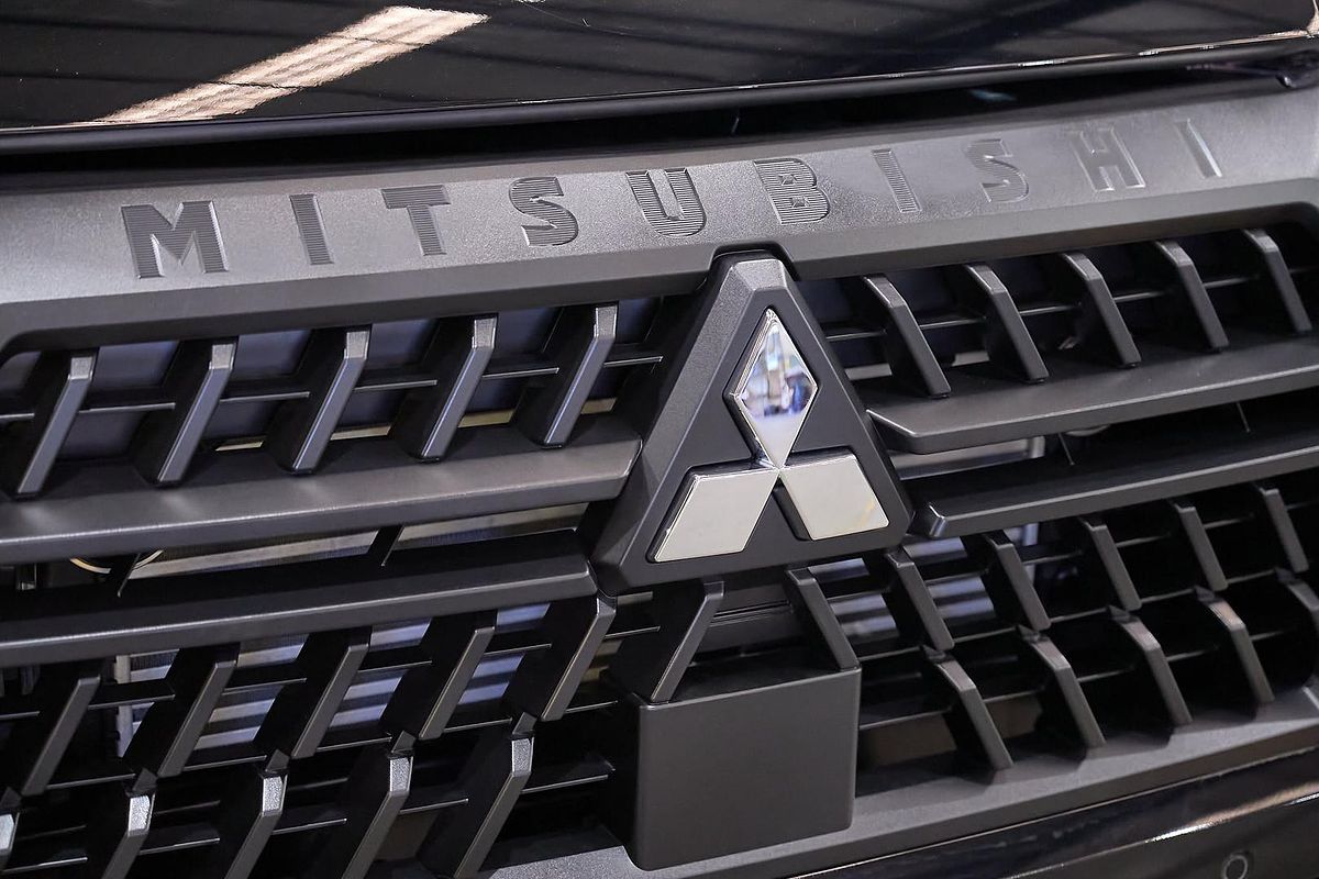 2025 Mitsubishi Triton GLX+ MV 4X4