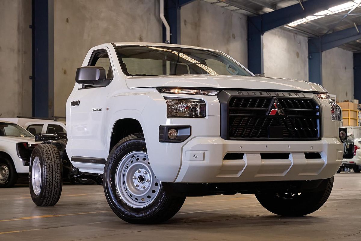 2025 Mitsubishi Triton GLX MV Rear Wheel Drive