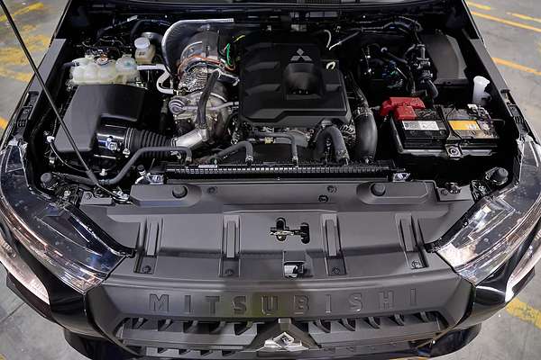 2025 Mitsubishi Triton GLX+ MV 4X4