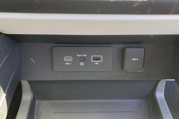 2020 Land Rover Defender 110 P400 S L663