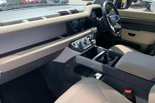2020 Land Rover Defender 110 P400 S L663