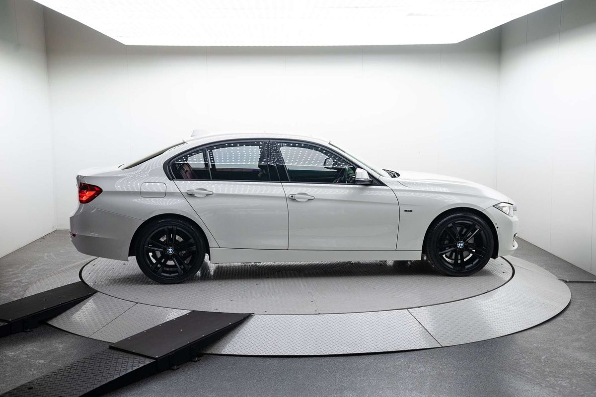 2014 BMW 3 Series 328i Luxury Line F30