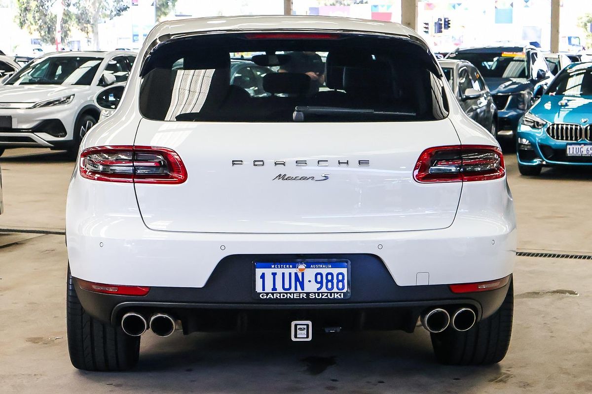 2015 Porsche Macan S 95B
