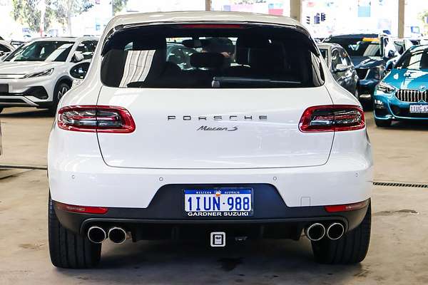 2015 Porsche Macan S 95B