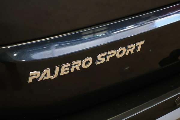 2021 Mitsubishi Pajero Sport GLS QF