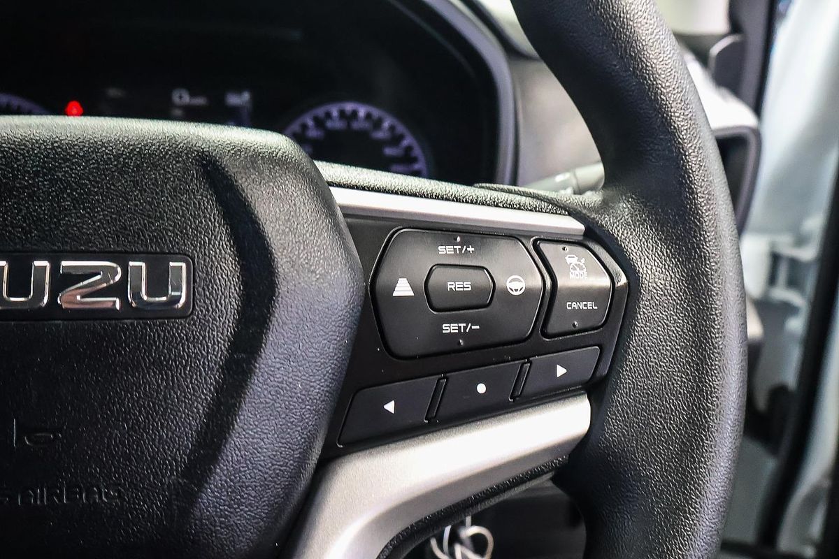 2022 Isuzu D-MAX SX 4X4