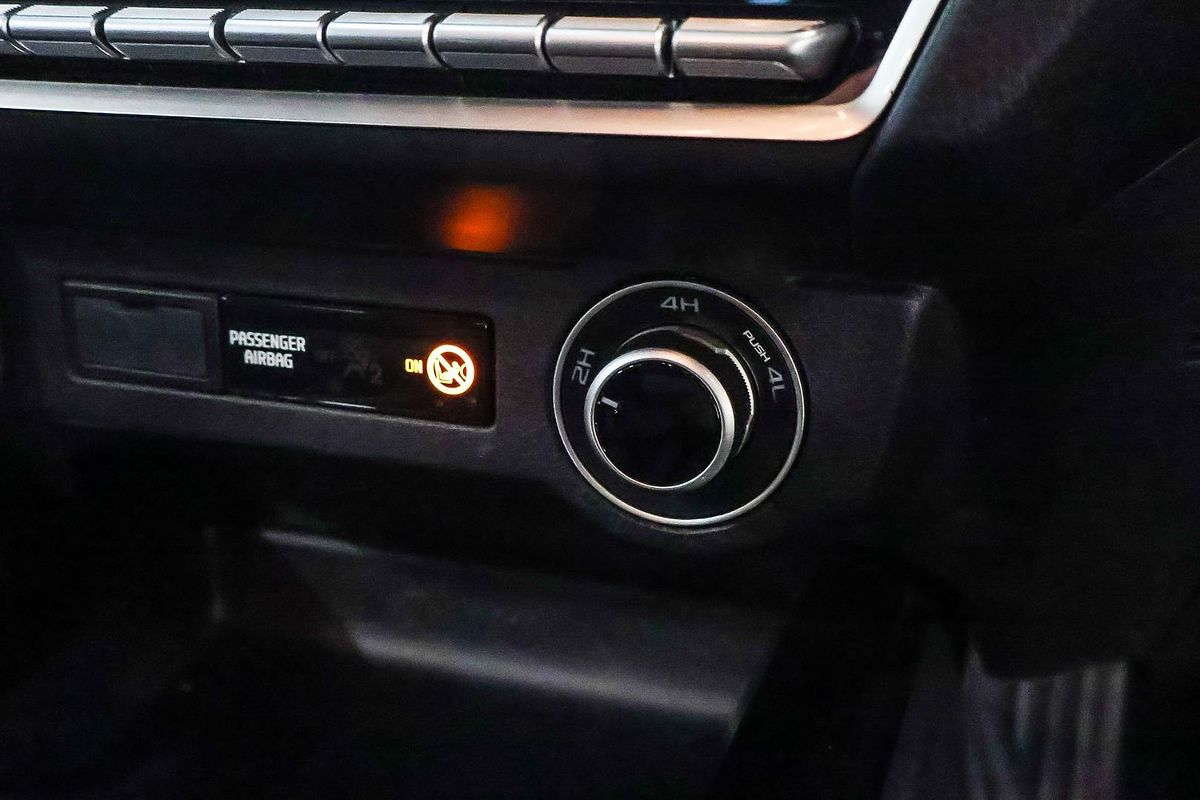 2023 Isuzu D-MAX X-TERRAIN  4X4