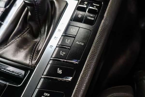 2015 Porsche Macan S 95B