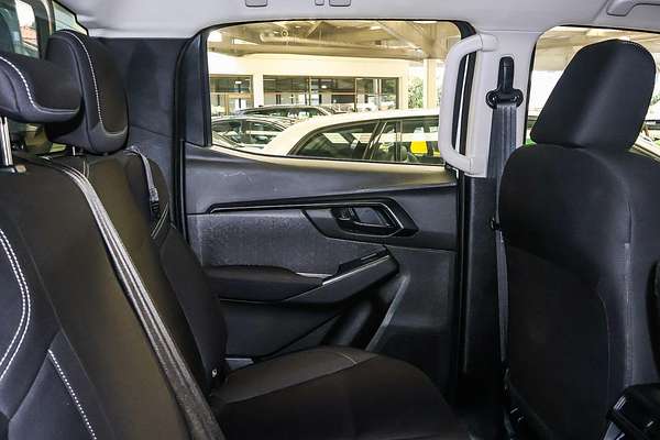 2022 Isuzu D-MAX SX 4X4