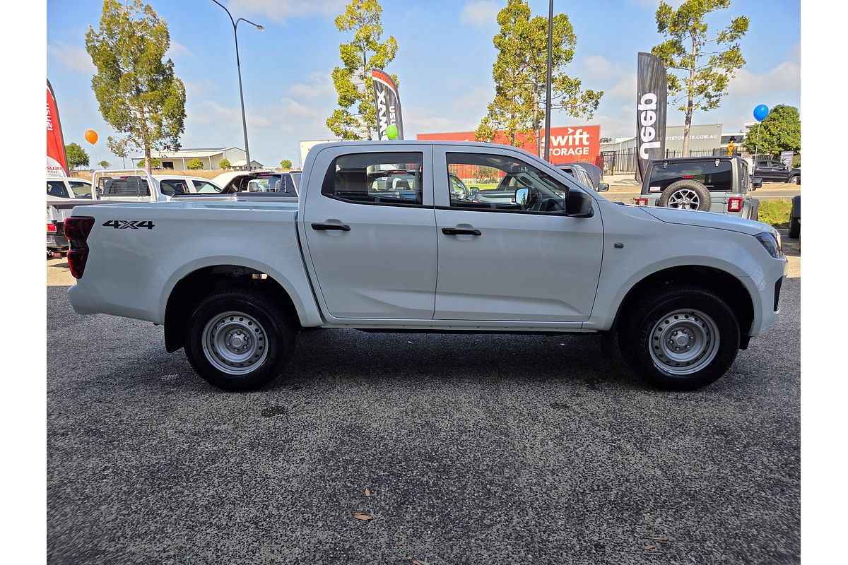 2025 Isuzu D-MAX SX 4X4