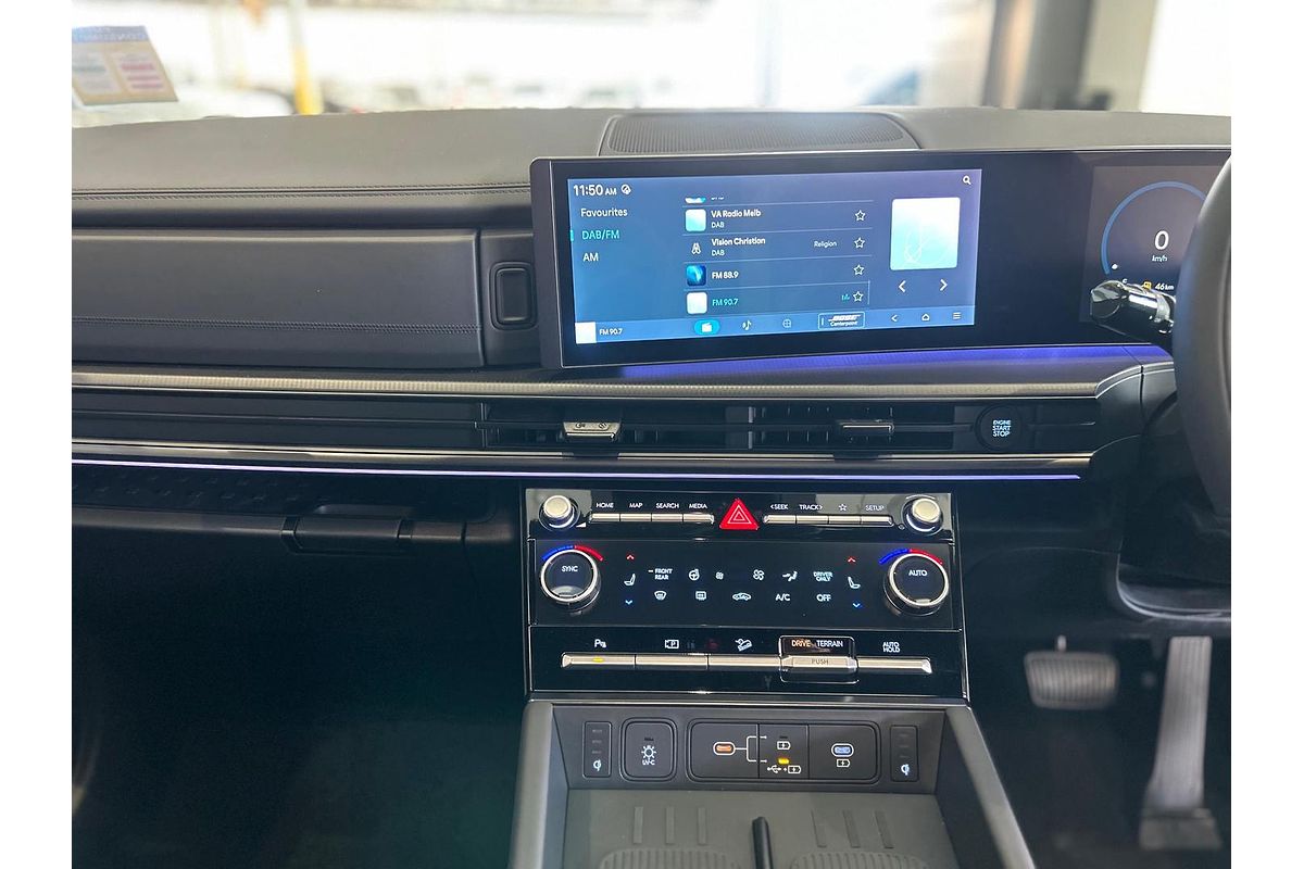 2025 Hyundai Santa Fe Hybrid Calligraphy MX5.V1