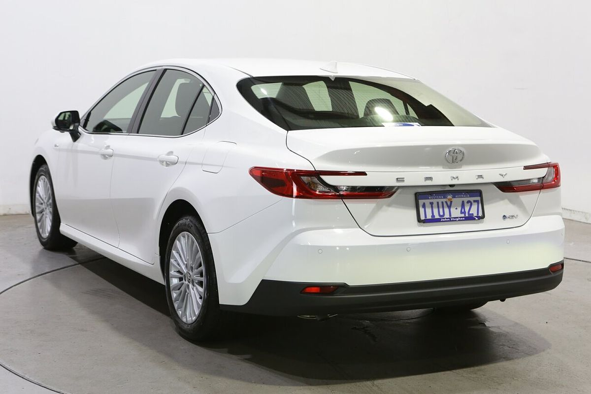 2025 Toyota Camry Ascent AXVH80R