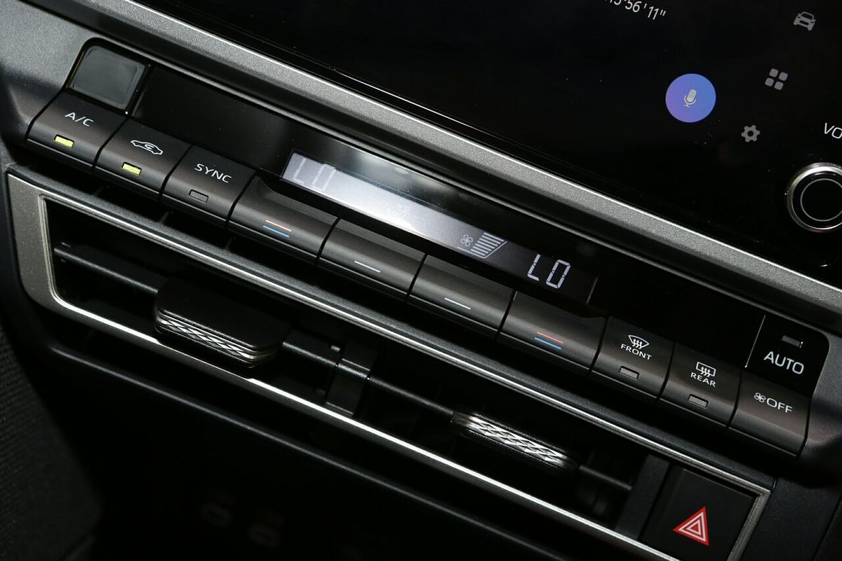 2025 Toyota Camry Ascent AXVH80R