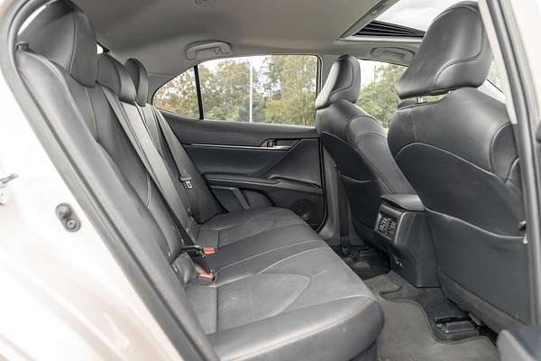 2020 Toyota Camry SL