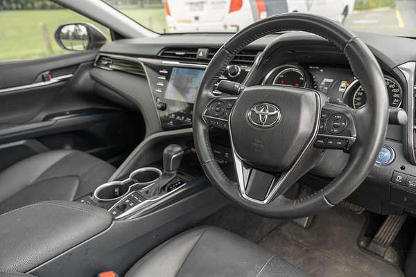 2020 Toyota Camry SL