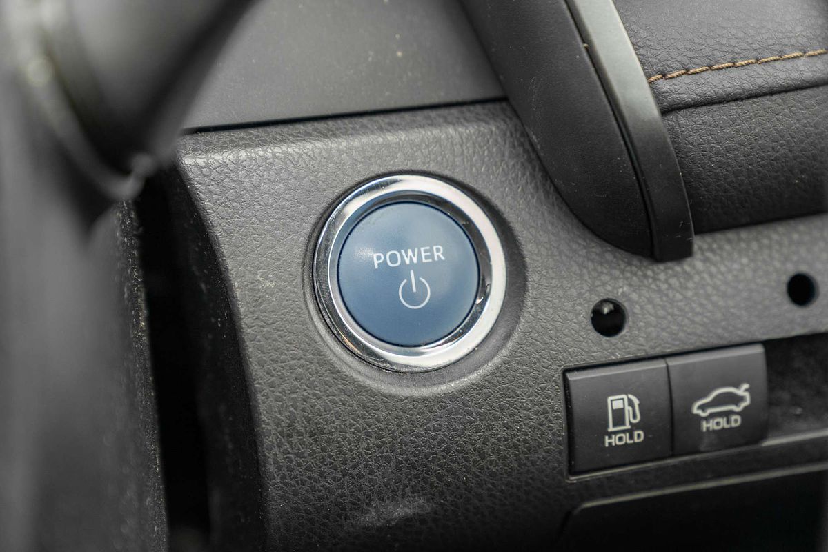 2020 Toyota Camry SL