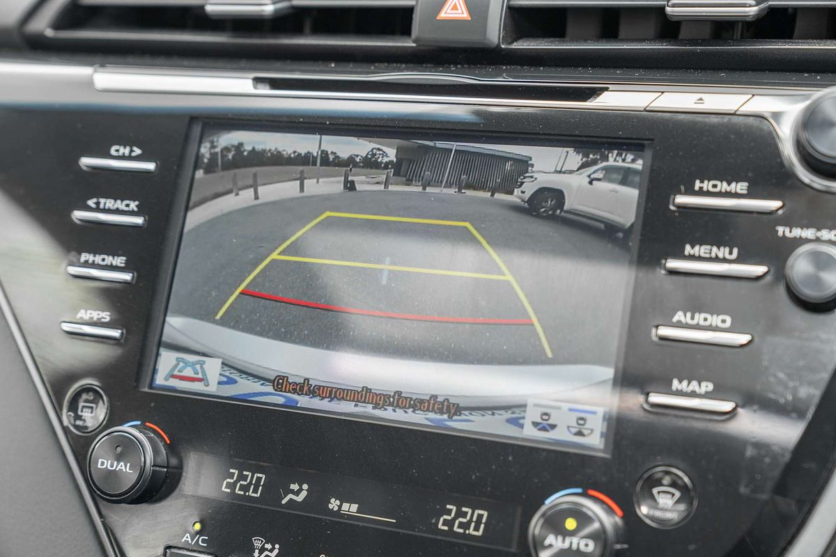 2020 Toyota Camry SL